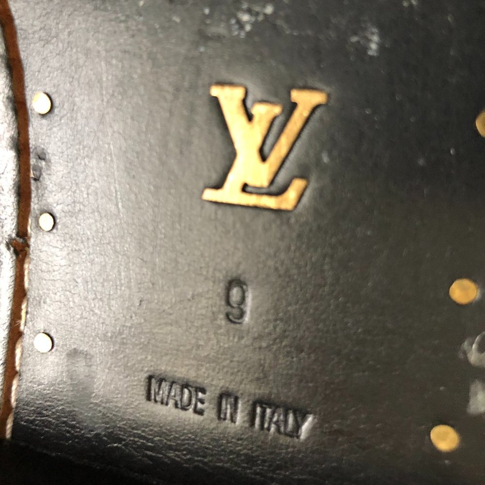 Louis Vuitton Men's Black Dress Shoes . - Picture 10 of 14